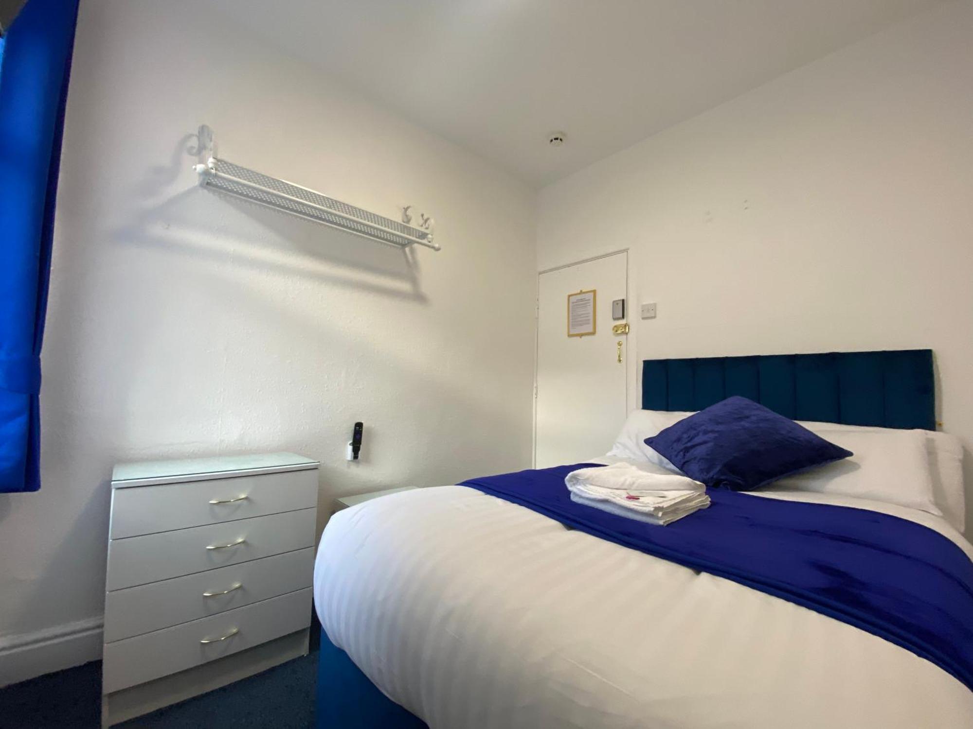 The New Athena Hotel Blackpool Buitenkant foto